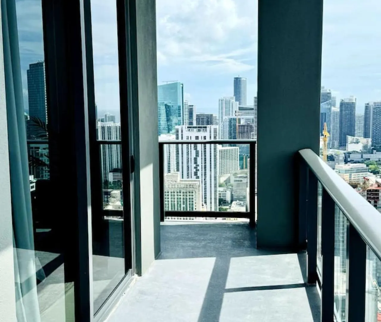 New 2bd 2 Bath Lux Penthouse And Bay View Apartment