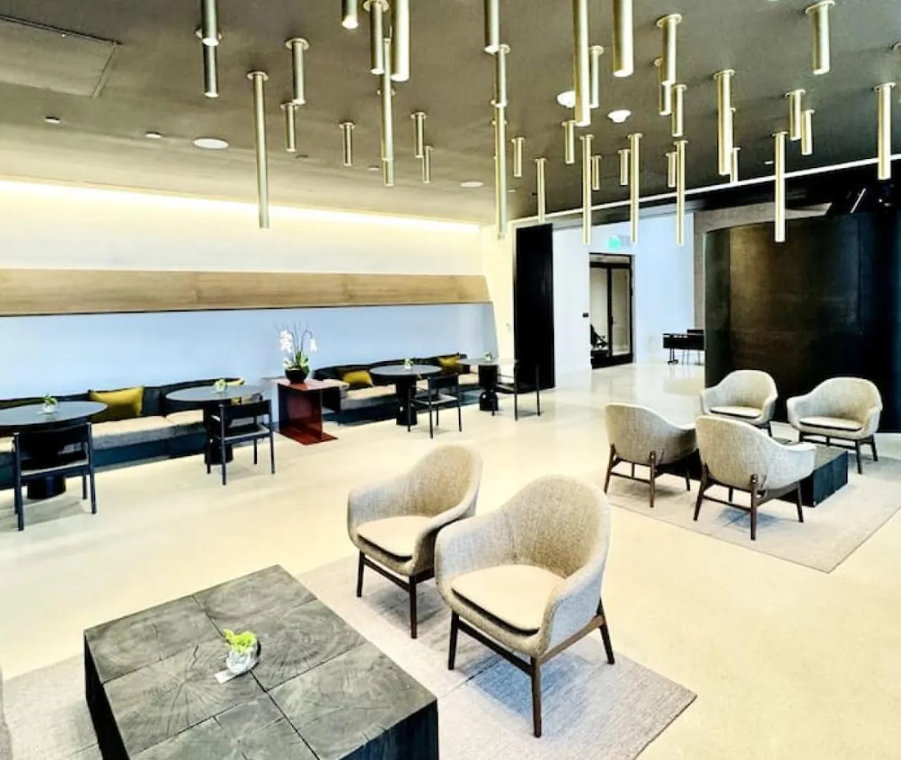 48th Floor Ph Collection 1 Bd Brand New Downtown