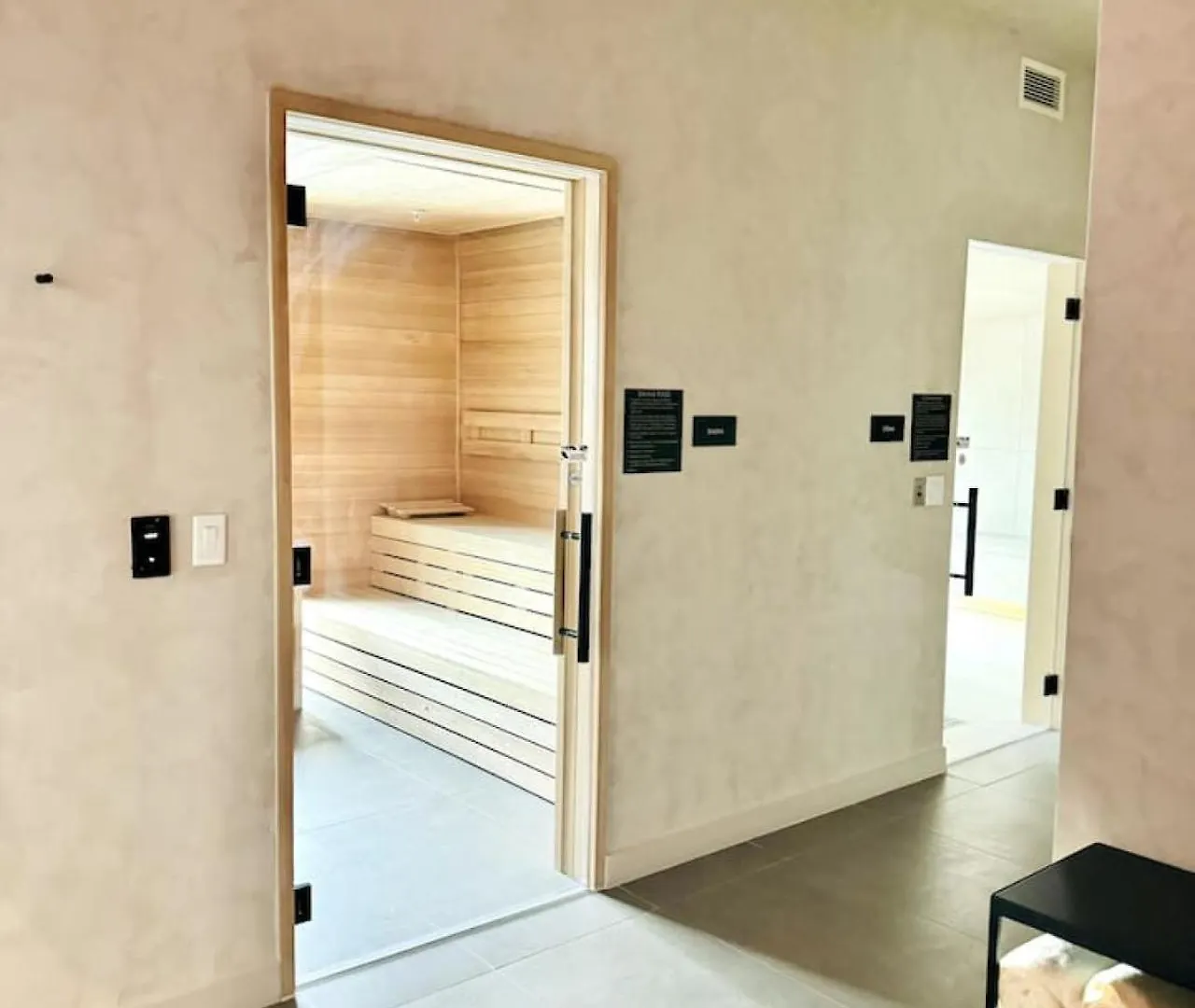 Apartment 48th Floor Ph Collection 1 Bd Brand New Downtown *