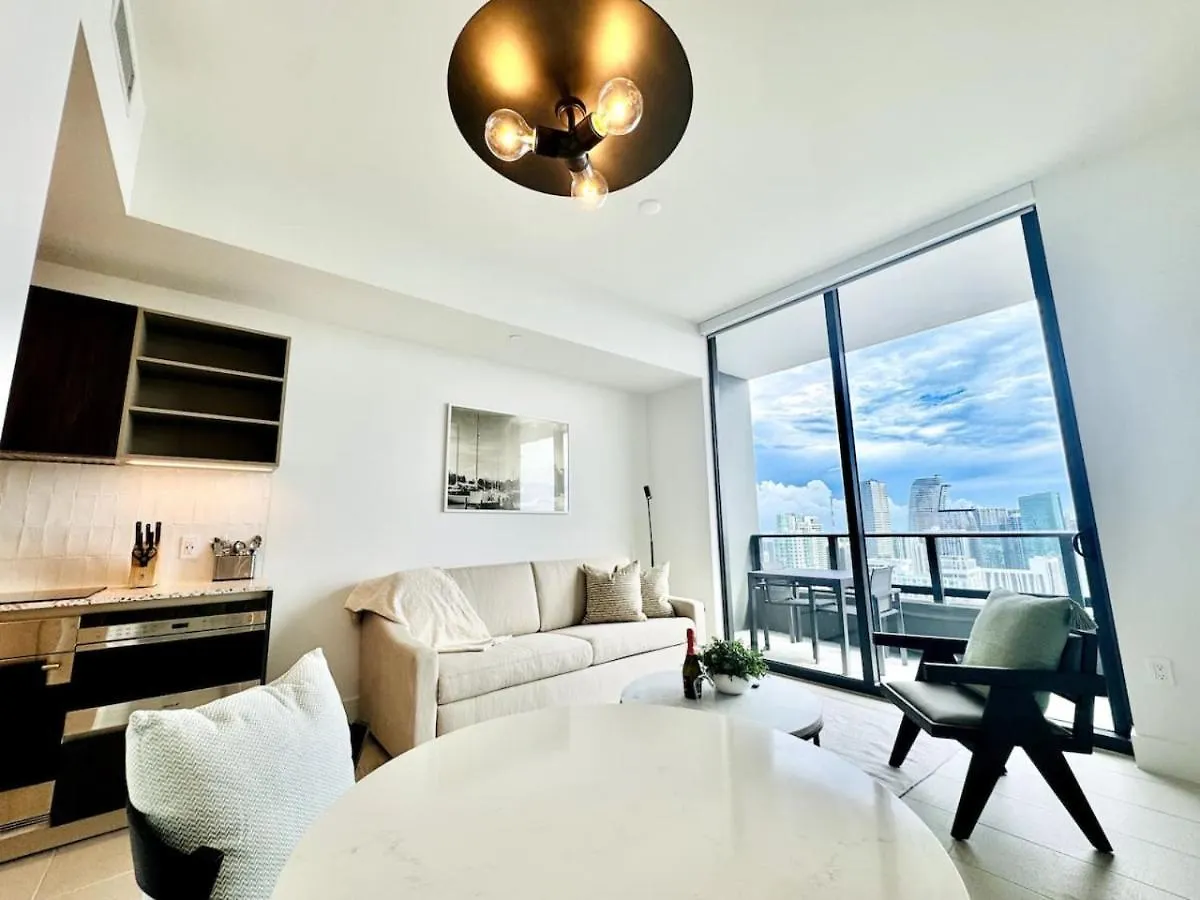 48th Floor Ph Collection 1 Bd Brand New Downtown Miami
