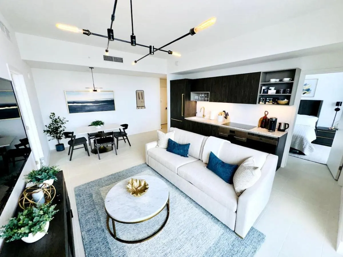 New 2bd 2 Bath Lux Penthouse And Bay View