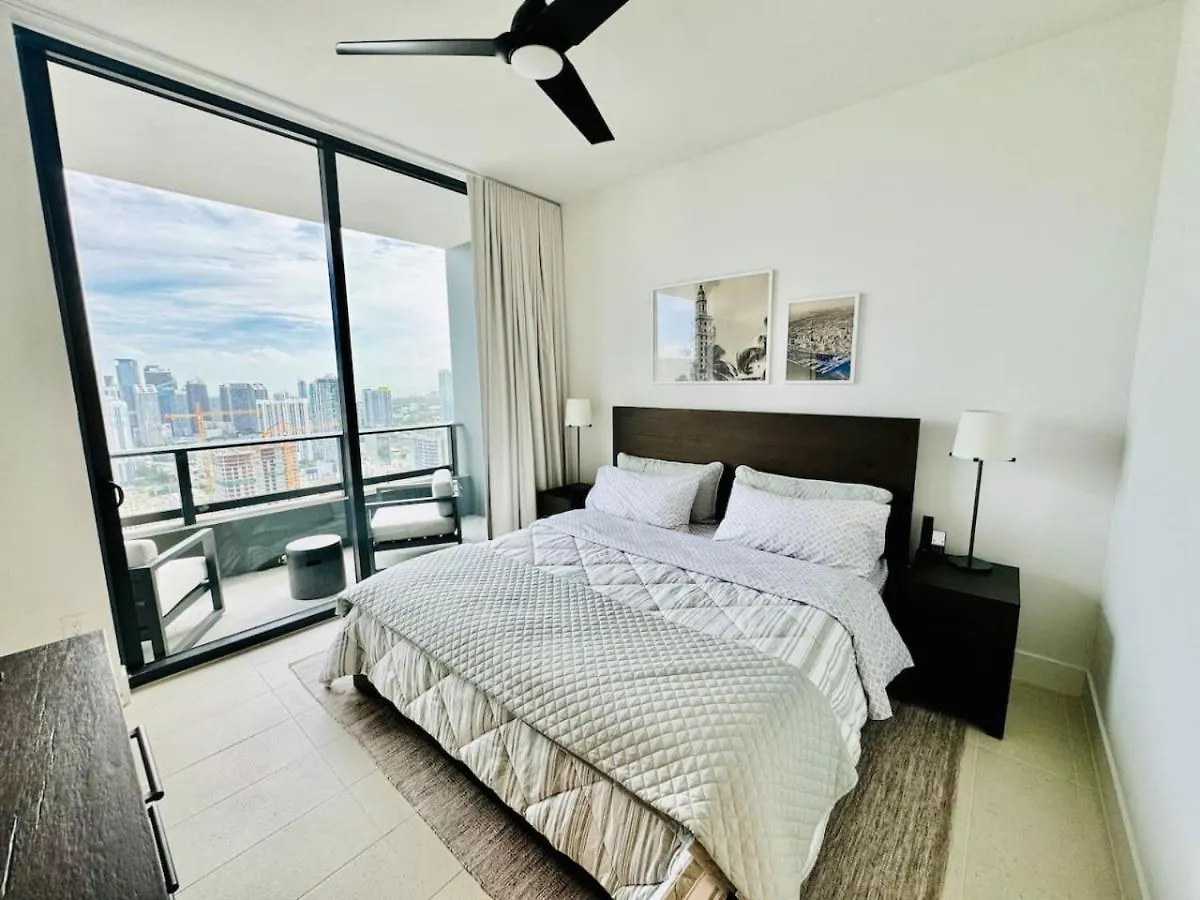 48th Floor Ph Collection 1 Bd Brand New Downtown Miami