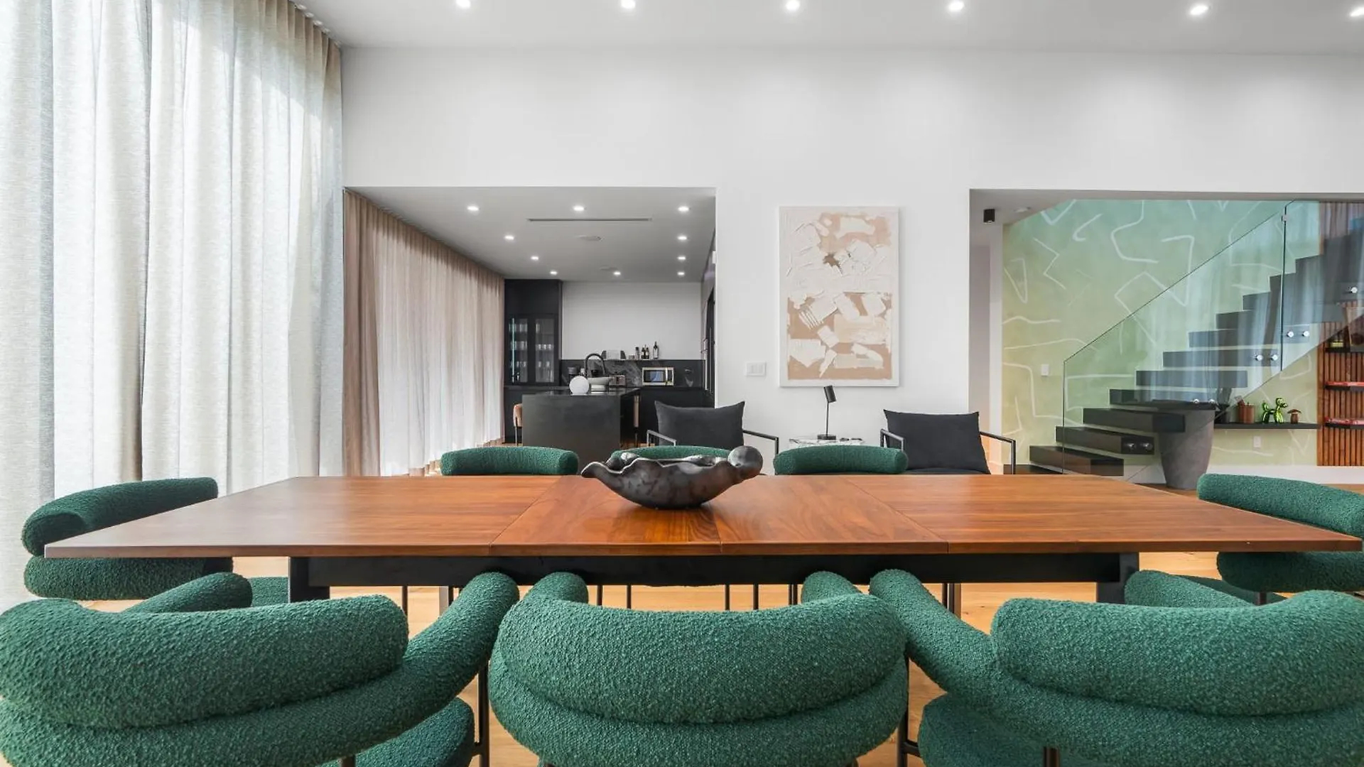 Modern Build Heated Pool Huge Open Concept بيت للعطل *