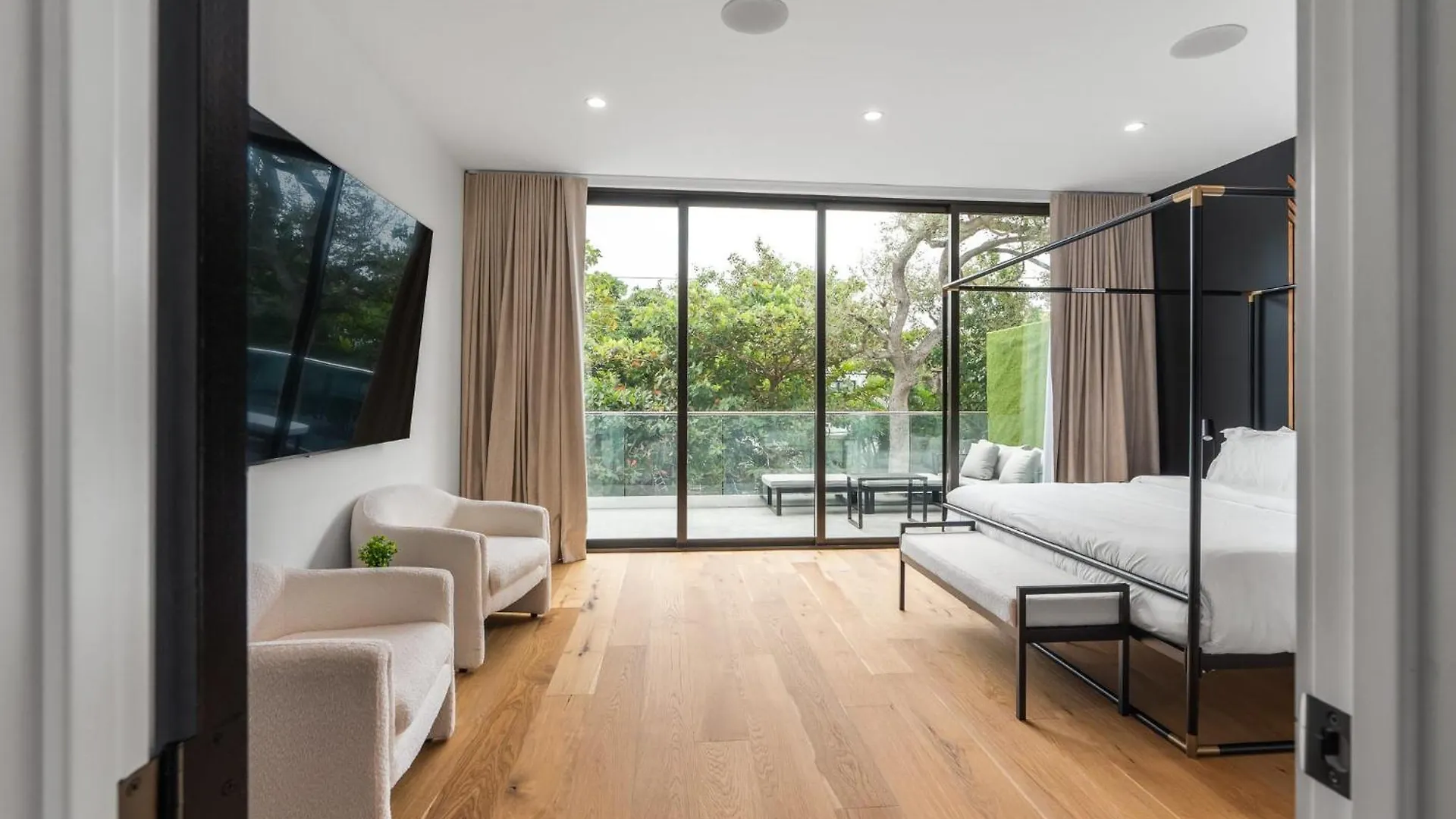 بيت للعطل Modern Build Heated Pool Huge Open Concept