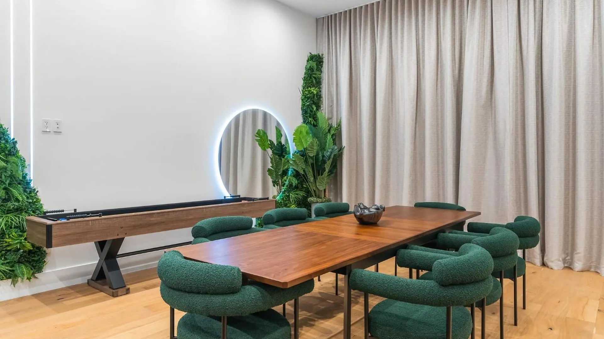 بيت للعطل Modern Build Heated Pool Huge Open Concept *