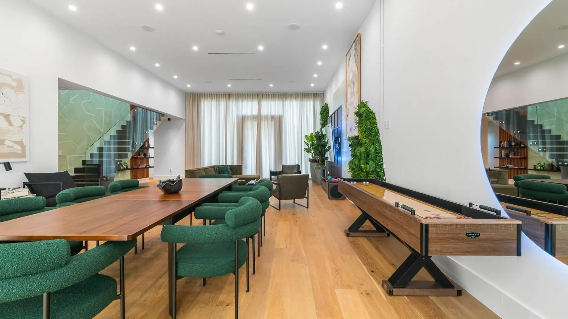 بيت للعطل Modern Build Heated Pool Huge Open Concept *