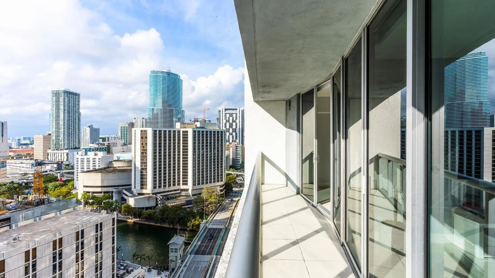 Icon Brickell 1 Bed 1 Bath At The W Apartment