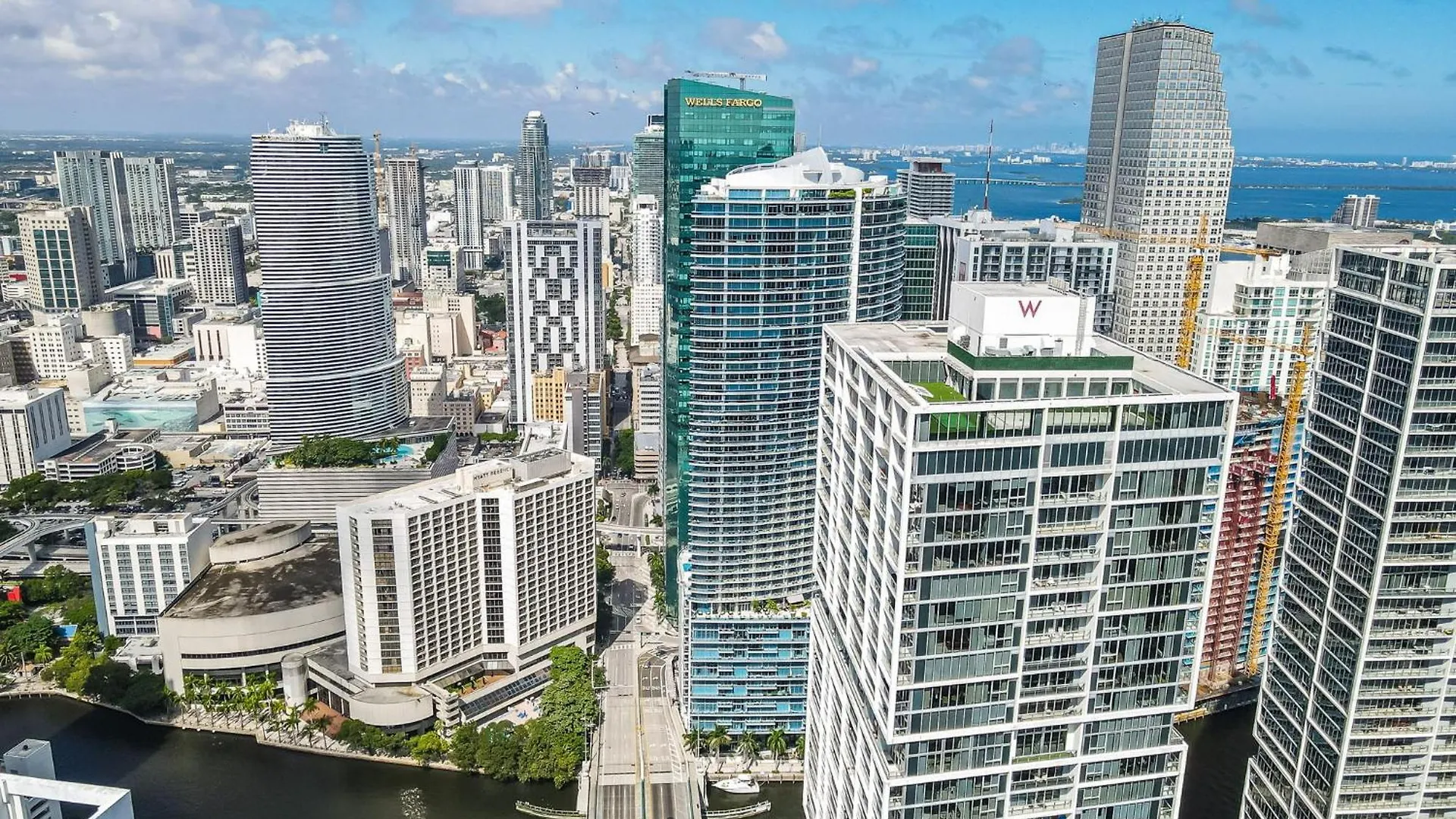 Icon Brickell 1 Bed 1 Bath At The W Miami