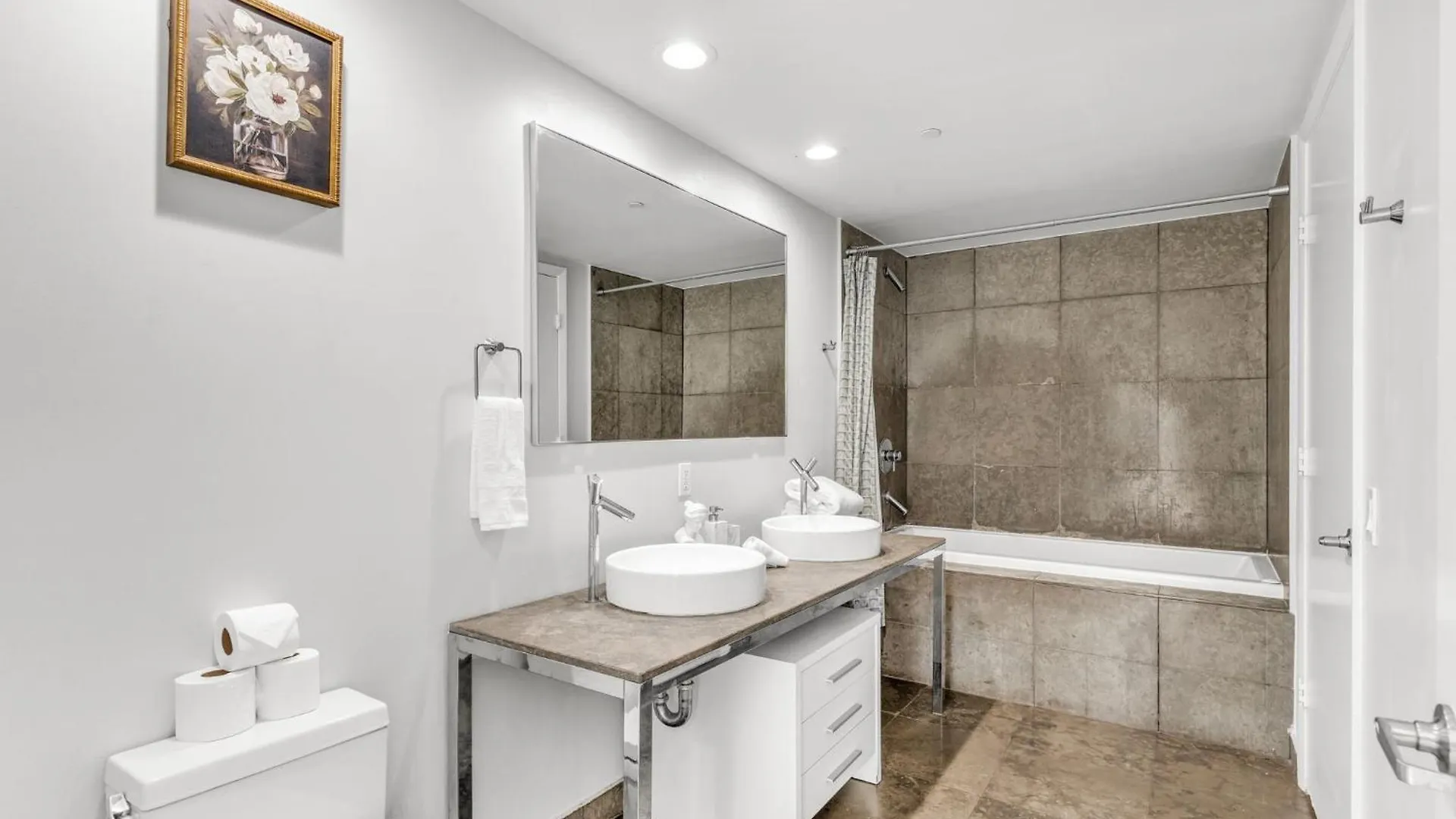 Icon Brickell 1 Bed 1 Bath At The W *