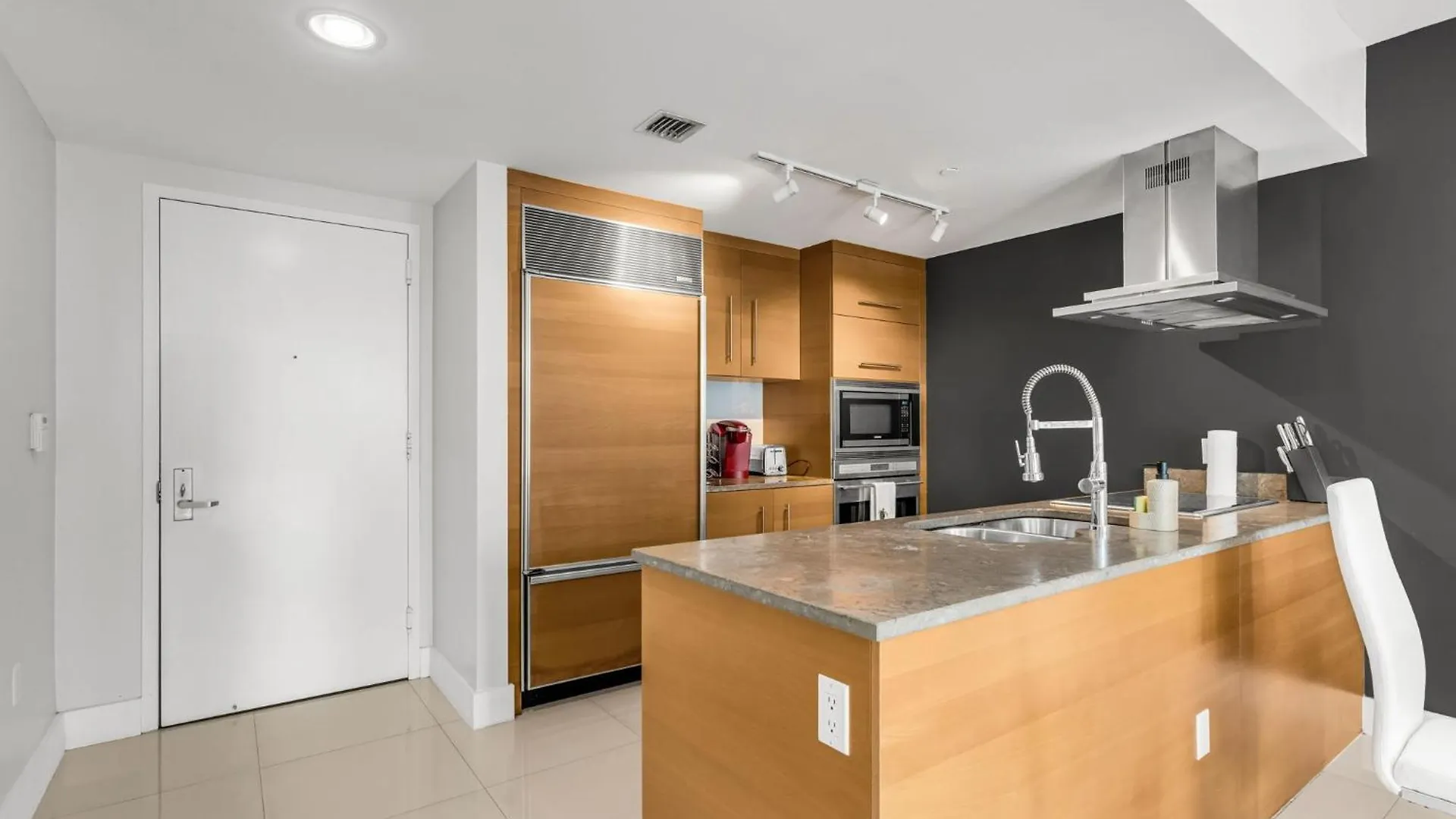Icon Brickell 1 Bed 1 Bath At The W Apartment Miami