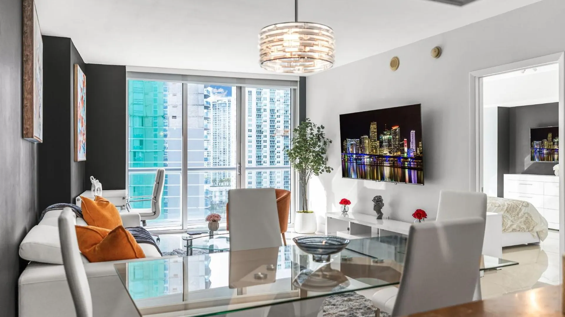 Icon Brickell 1 Bed 1 Bath At The W