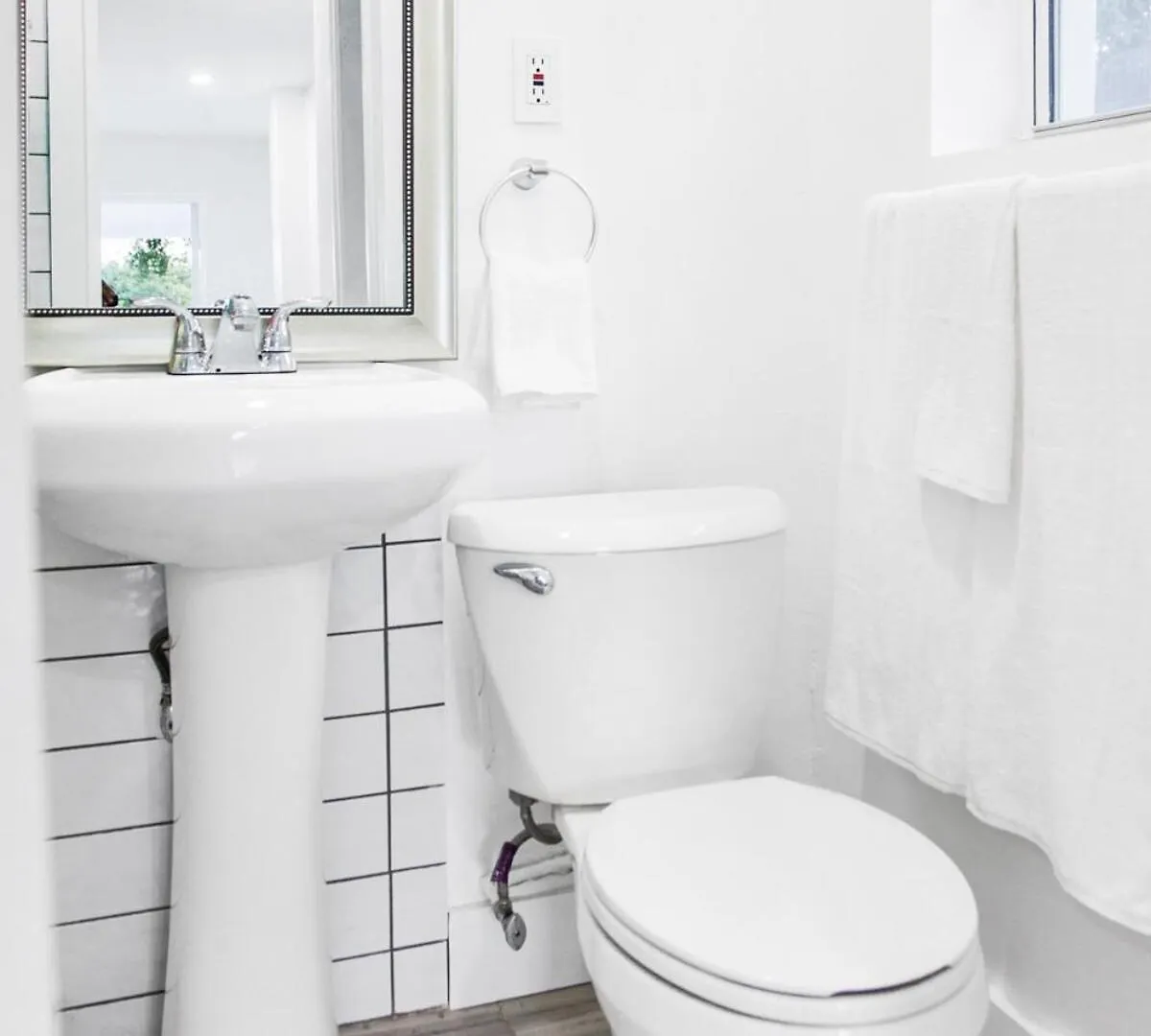 Designer Unit 1 Apartment *