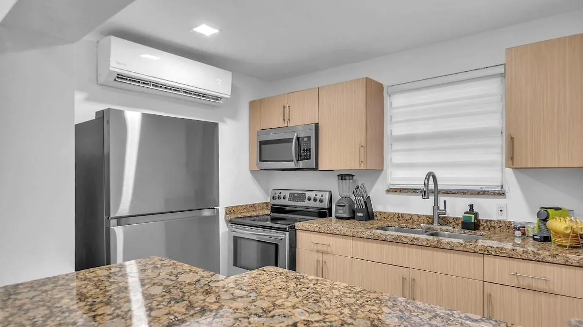 Designer Unit 2 Apartment *