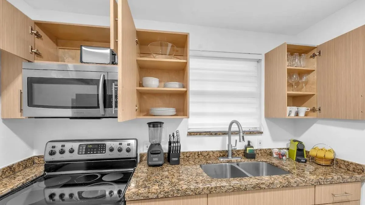 Apartment Designer Unit 2 Miami