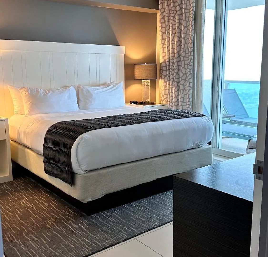 Apartment Breathtaking Direct Bay Views 2 Bedroom With Parking Miami