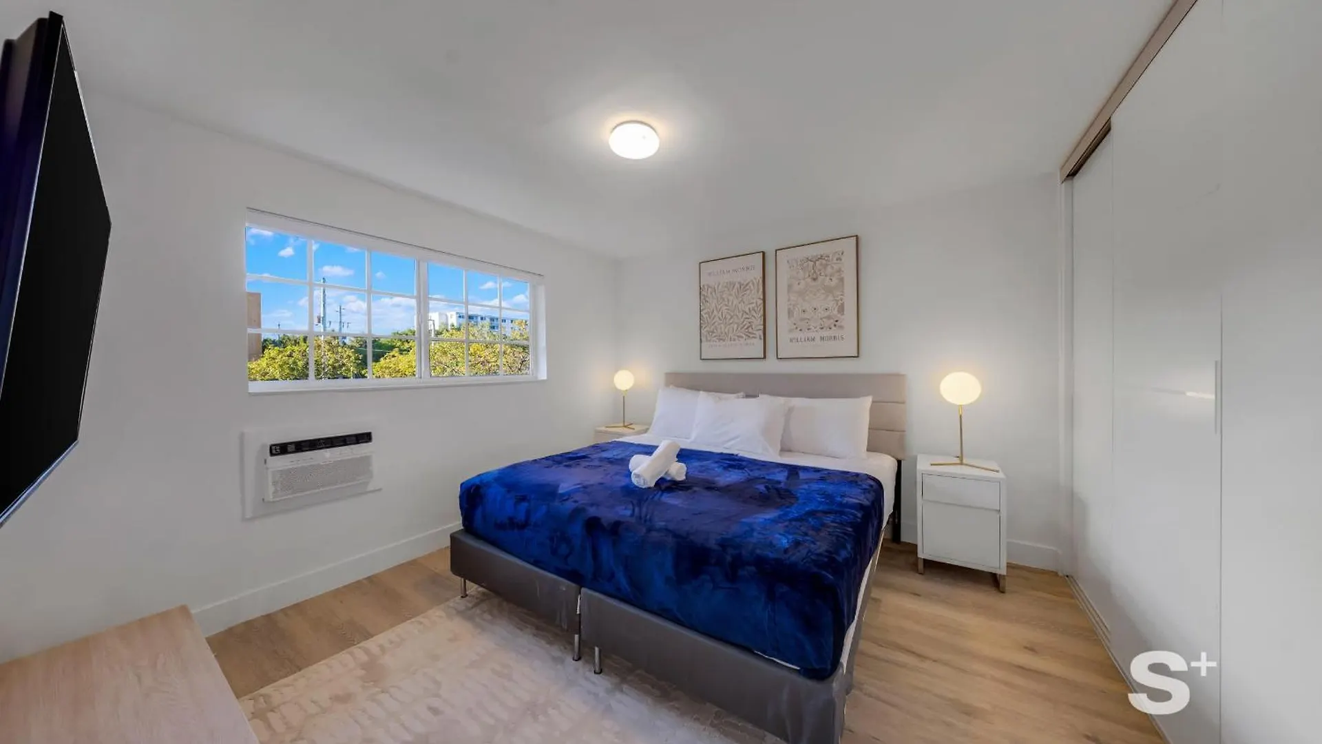Modern 1-br In Apartment