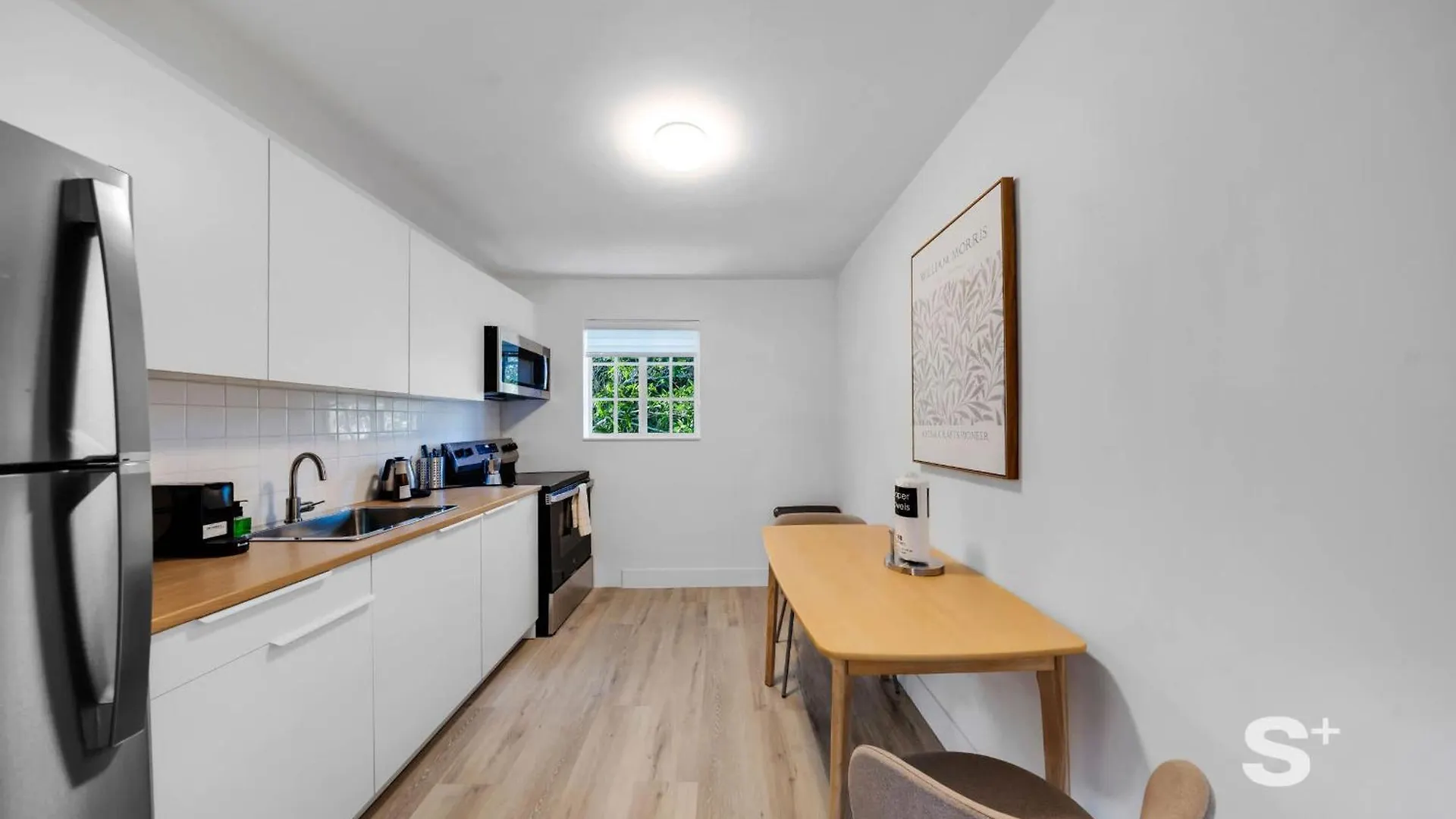 Modern 1-br With Sleek Style Apartment