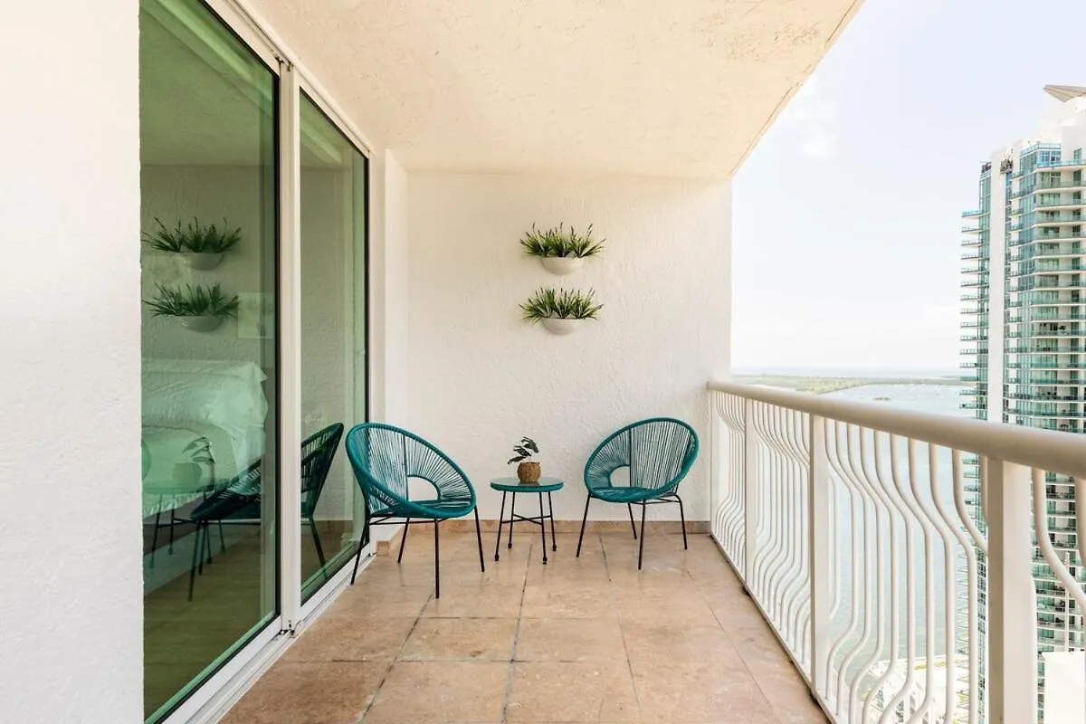 Brickell Center W/city & Bay View + Free Parking! Apartment Miami