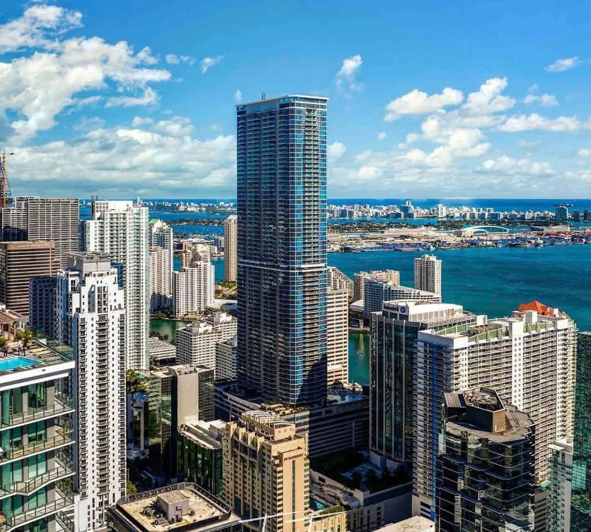 Brickell Center W/city & Bay View + Free Parking! Miami