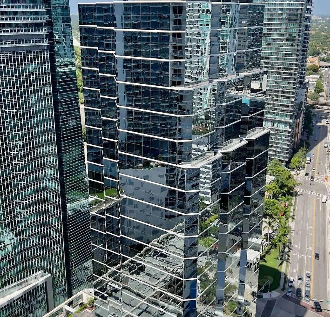 Brickell Center W/city & Bay View + Free Parking! * Miami