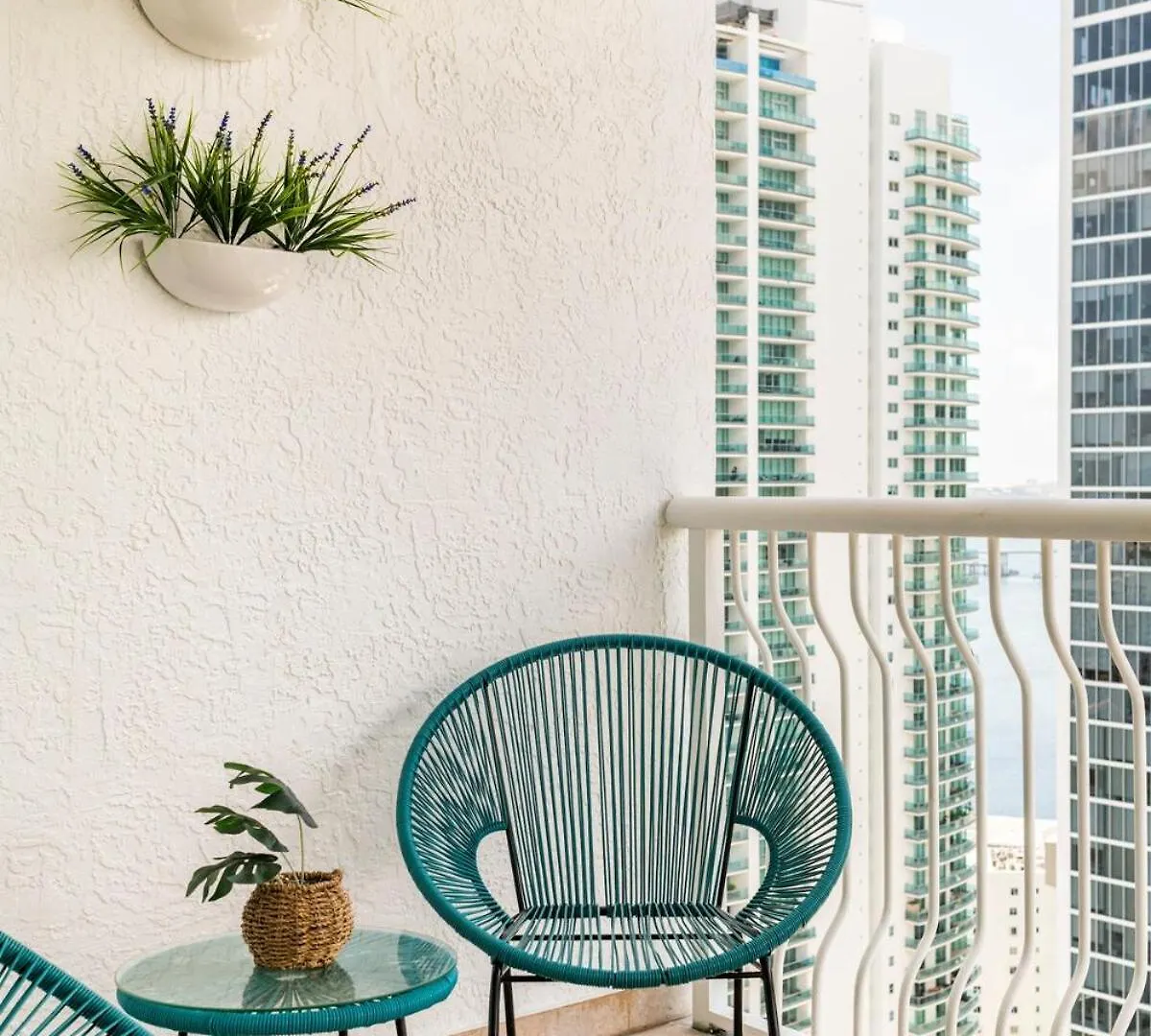 Brickell Center W/city & Bay View + Free Parking!
