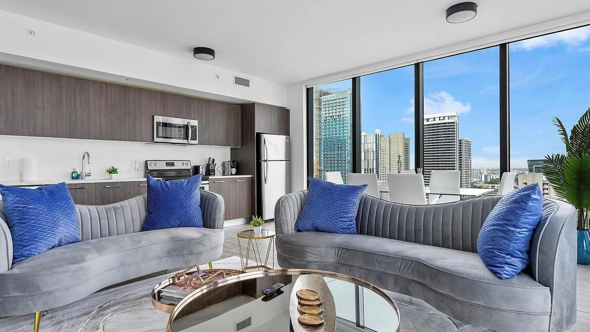 X-lounge - High-rise With Rooftop Pool & Panoramic Views *