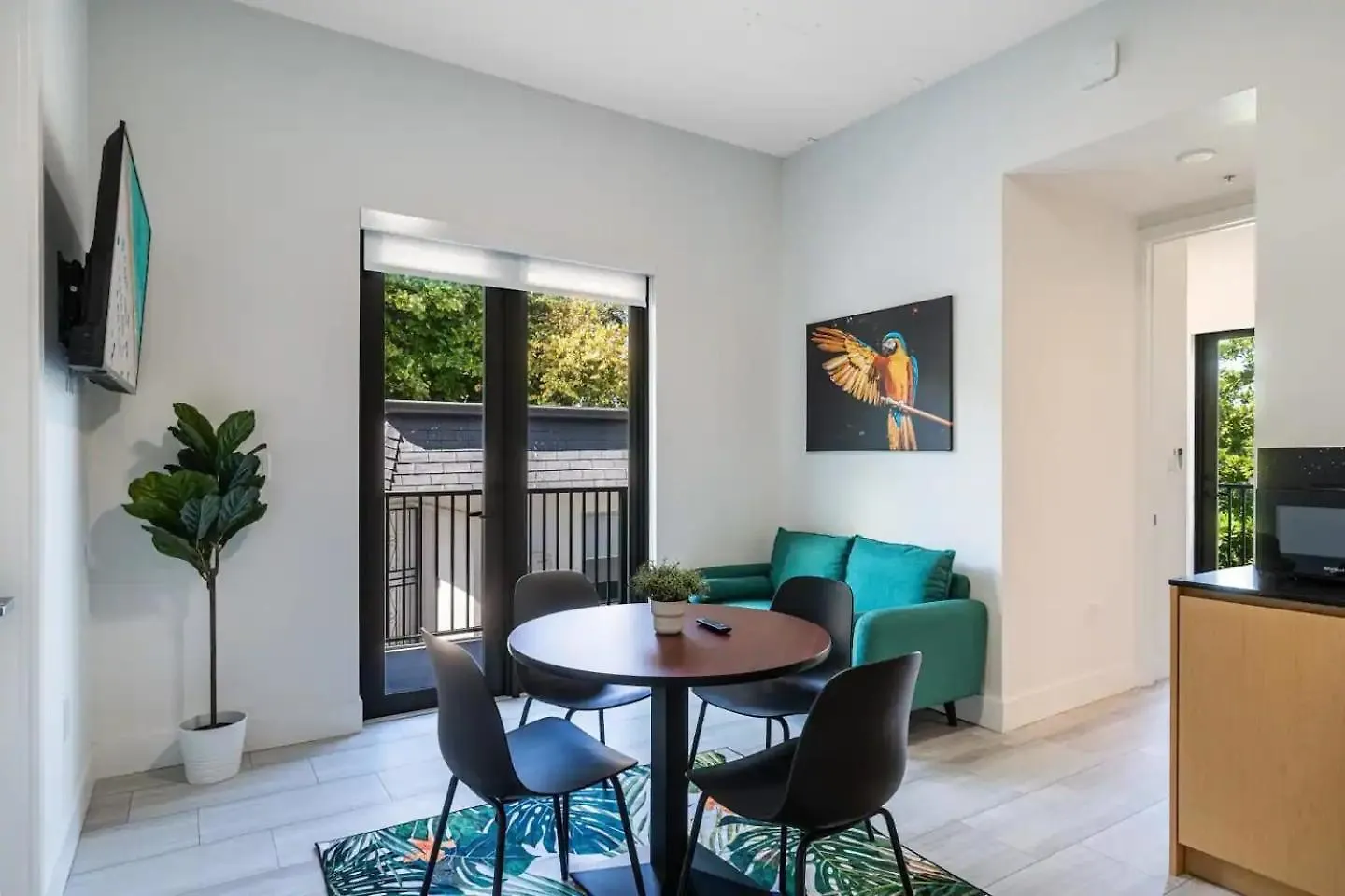 Olive Aparthotel
