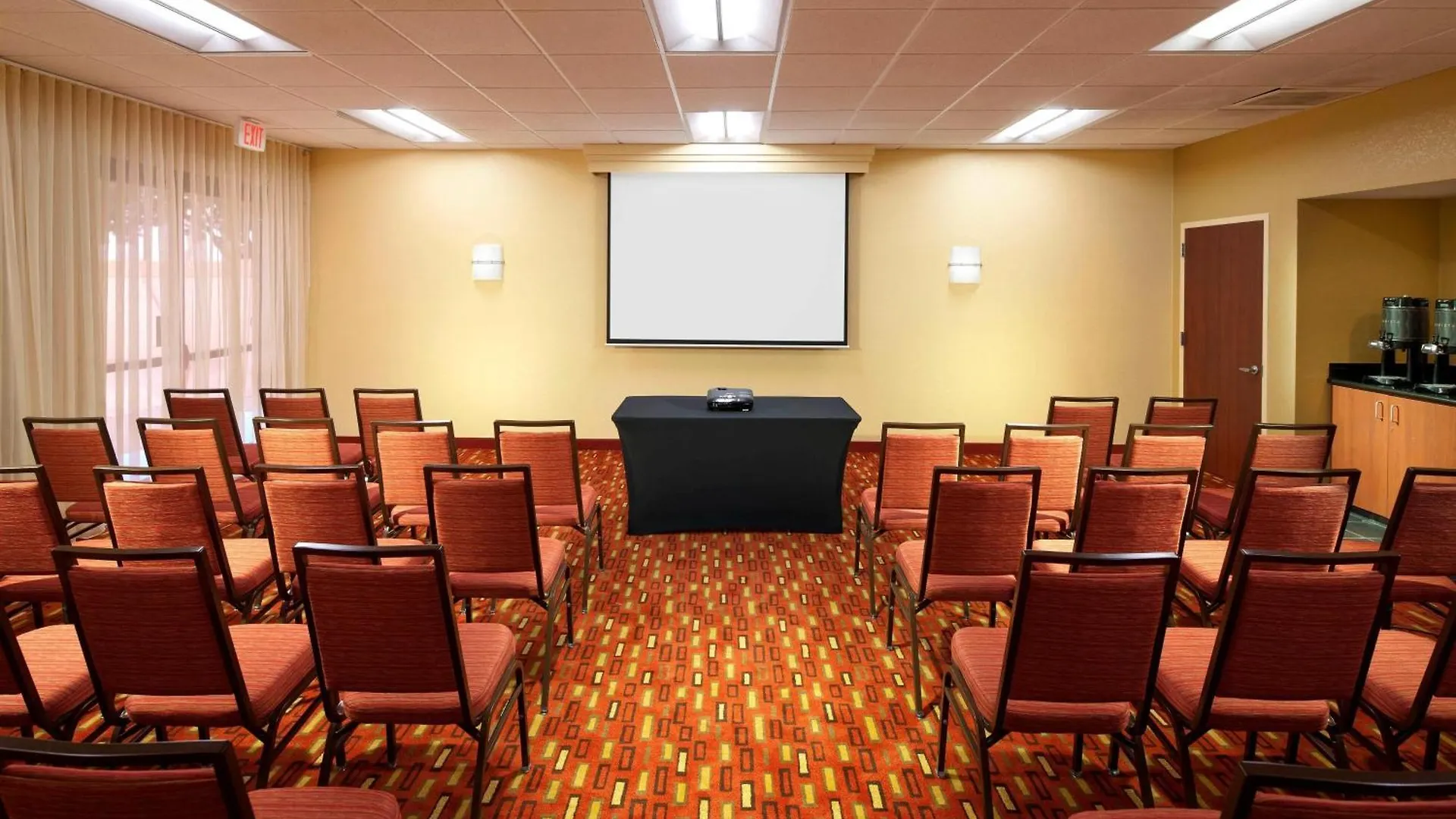 Hotel Courtyard Airport West Doral Miami