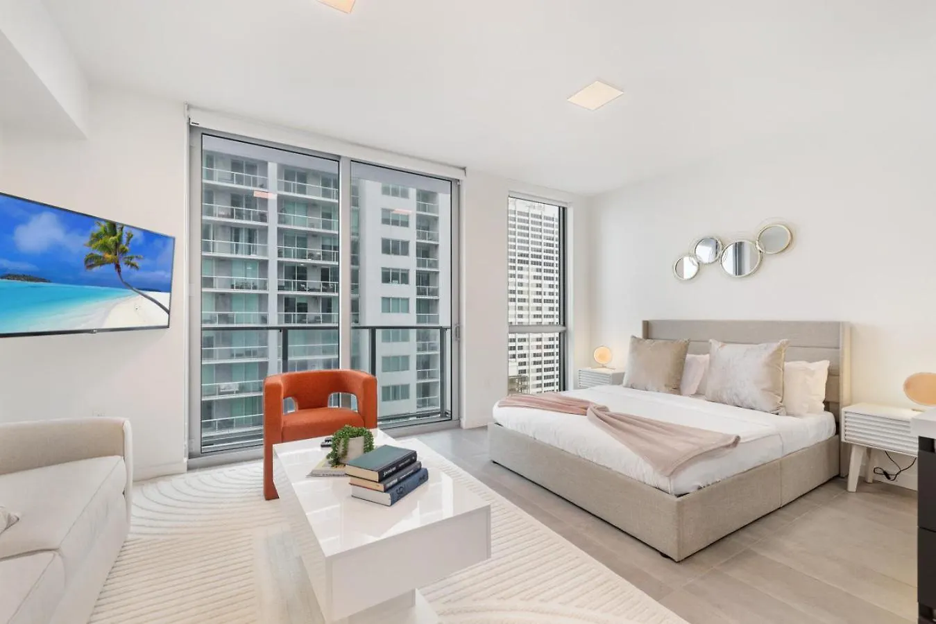 Designer Downtown With Rooftop Pool And Gym * Miami