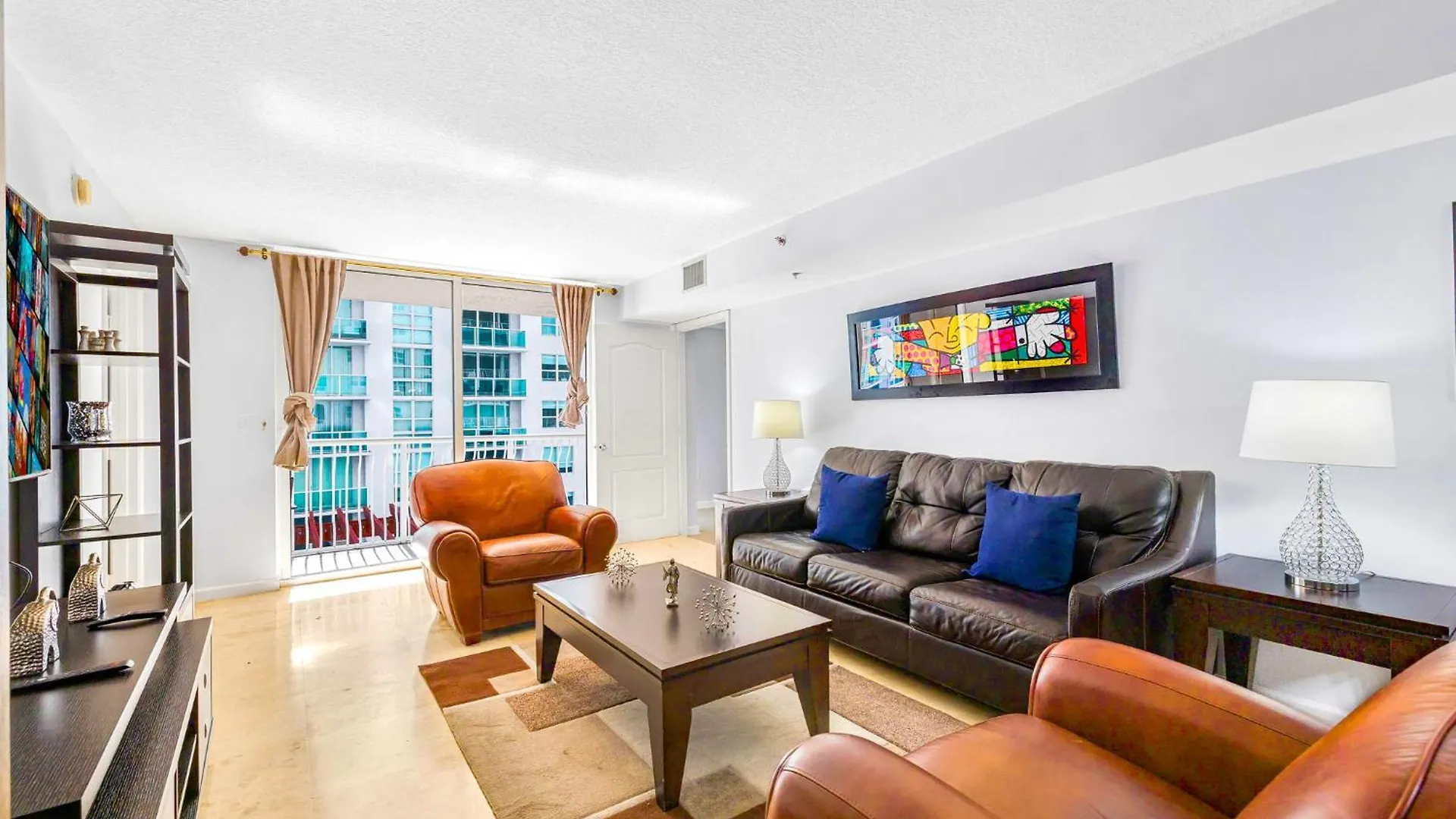 Spacious W Great Amenities! Apartment Miami