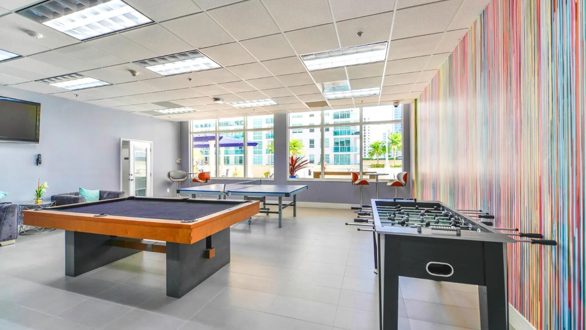Spacious W Great Amenities! *