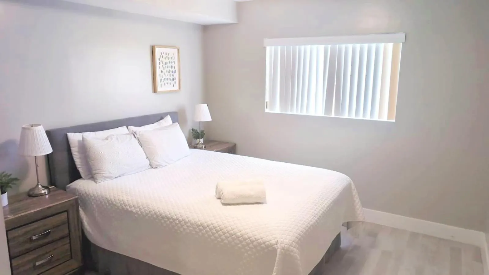 Comfy Near Marlins Park Apartment *