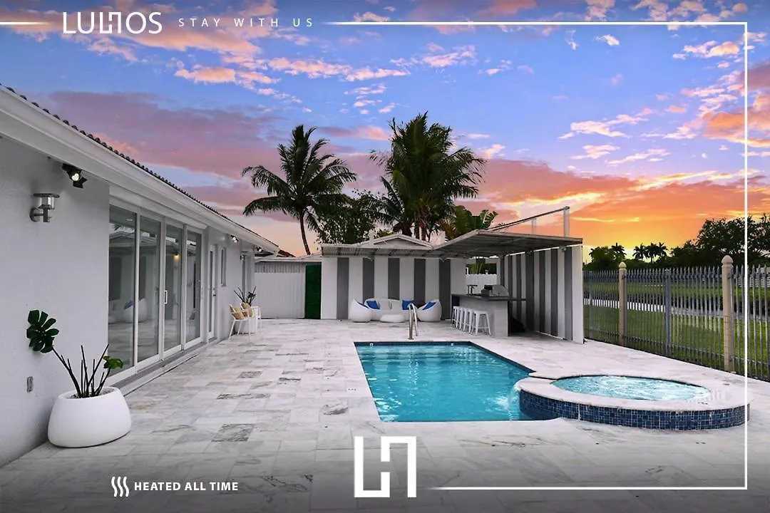 Luxurious With Bbq, Hot Tub, Heated Pool & Wifi - L36
