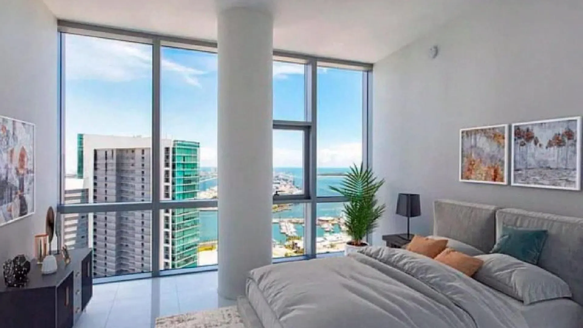Penthouse With Panoramic Views In Downtown * Miami