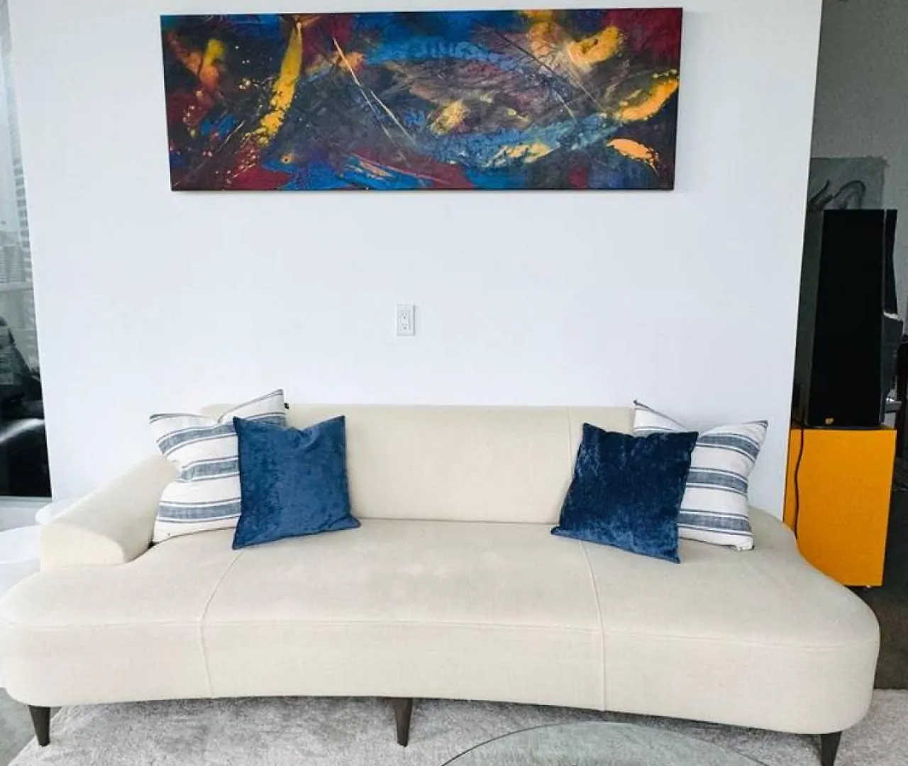 Holiday home Art-filled Loft 180 Views, Rooftop Pool, Parking