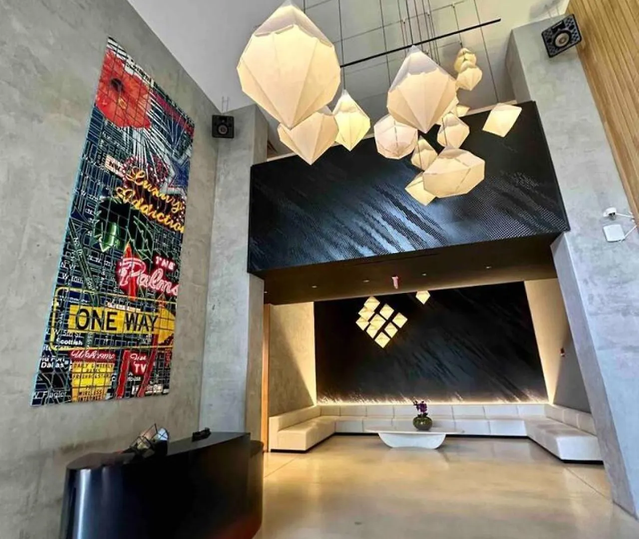Holiday home Art-filled Loft 180 Views, Rooftop Pool, Parking Miami
