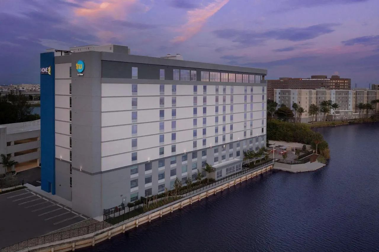 Tru By Hilton Airport South Blue Lagoon, Fl