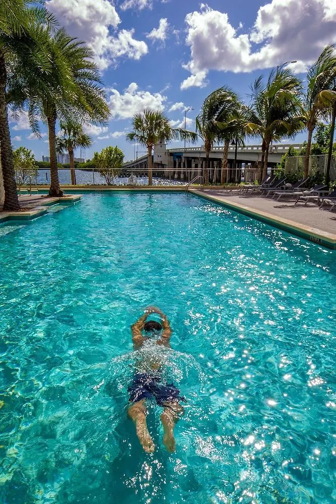 Mare Azur Luxury By Grand Bay Miami