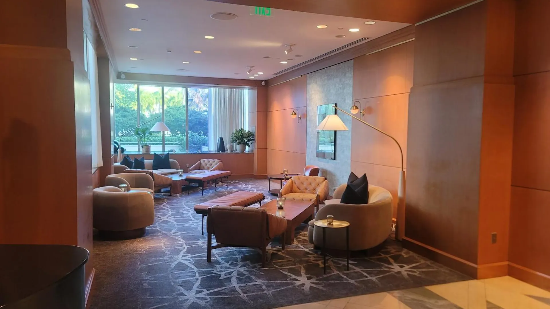 2 Bedroom Or King Studio Suites Four Seasons Hotel Miami Free Wi-Fi & Free Parking * Miami