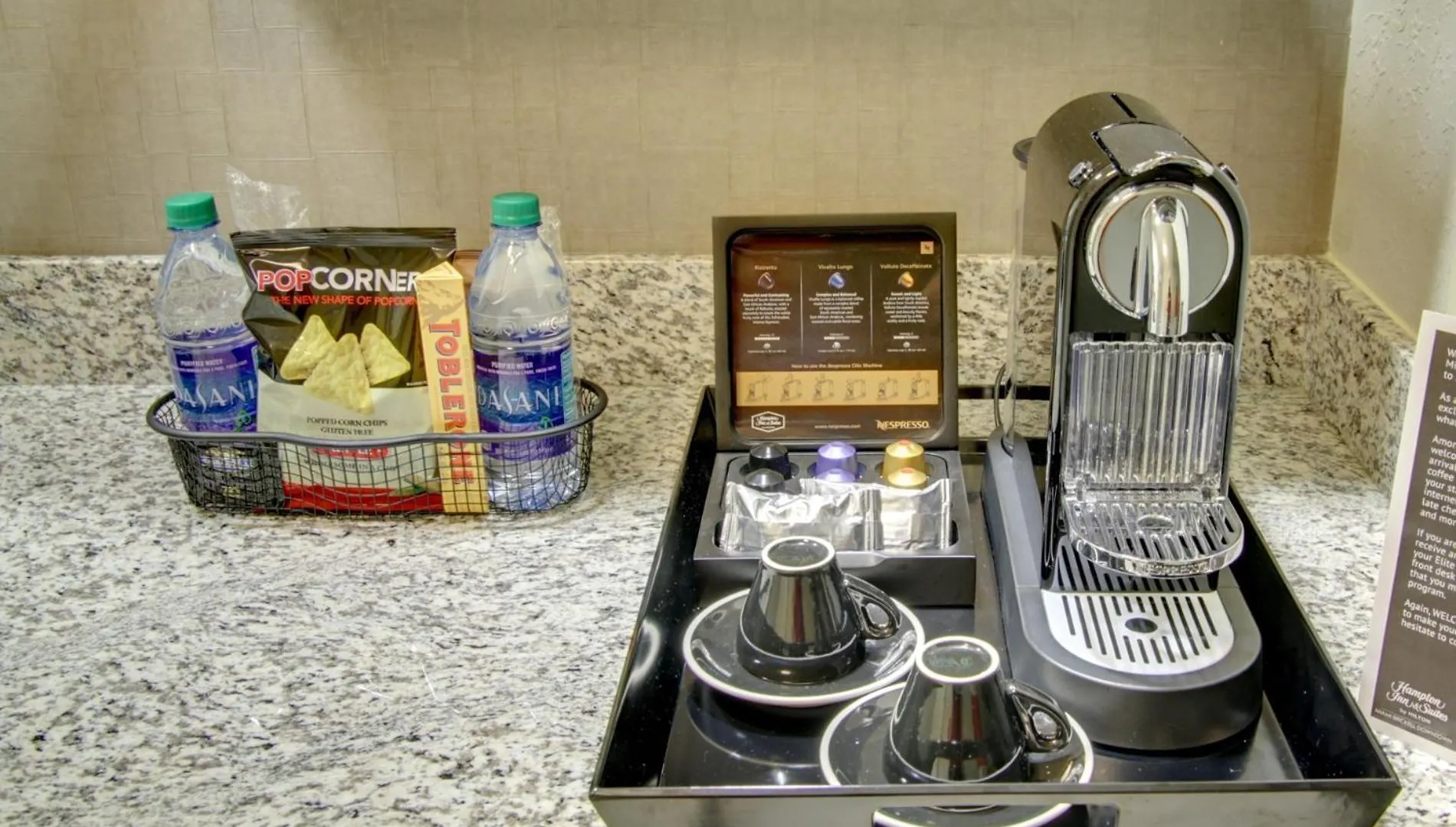 Hampton & By Hilton Downtown/brickell Hotell 3*