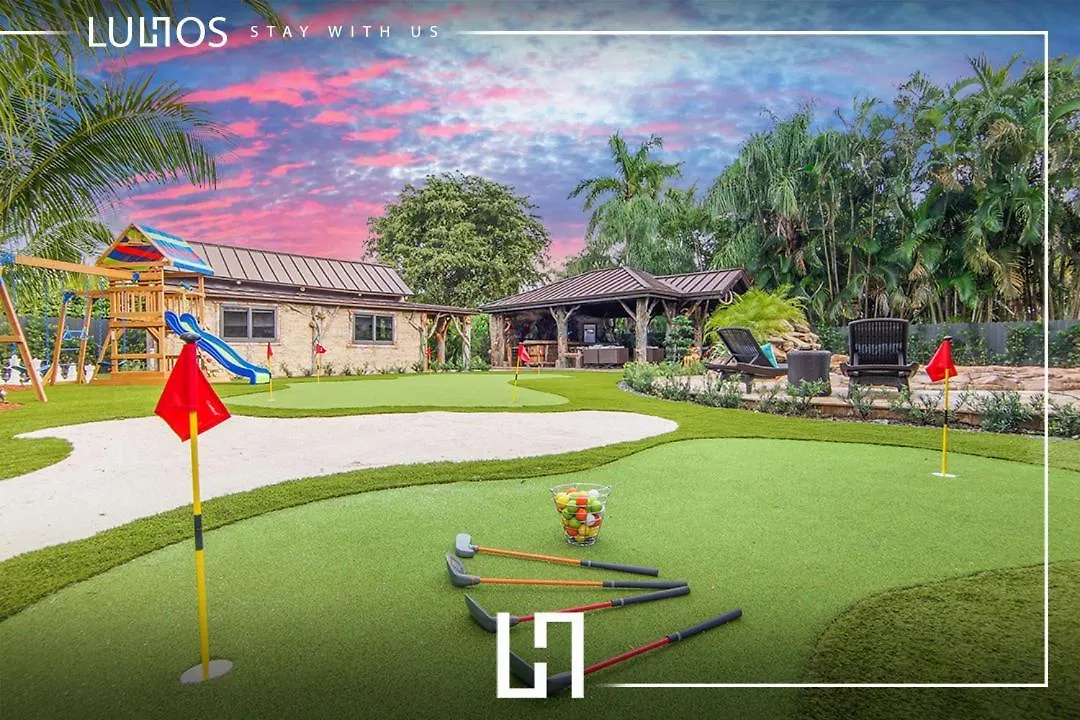Tropicasa Paradise Near Beach-downtown With Heated Pool Mini Golf & Bbq L22 Villa *