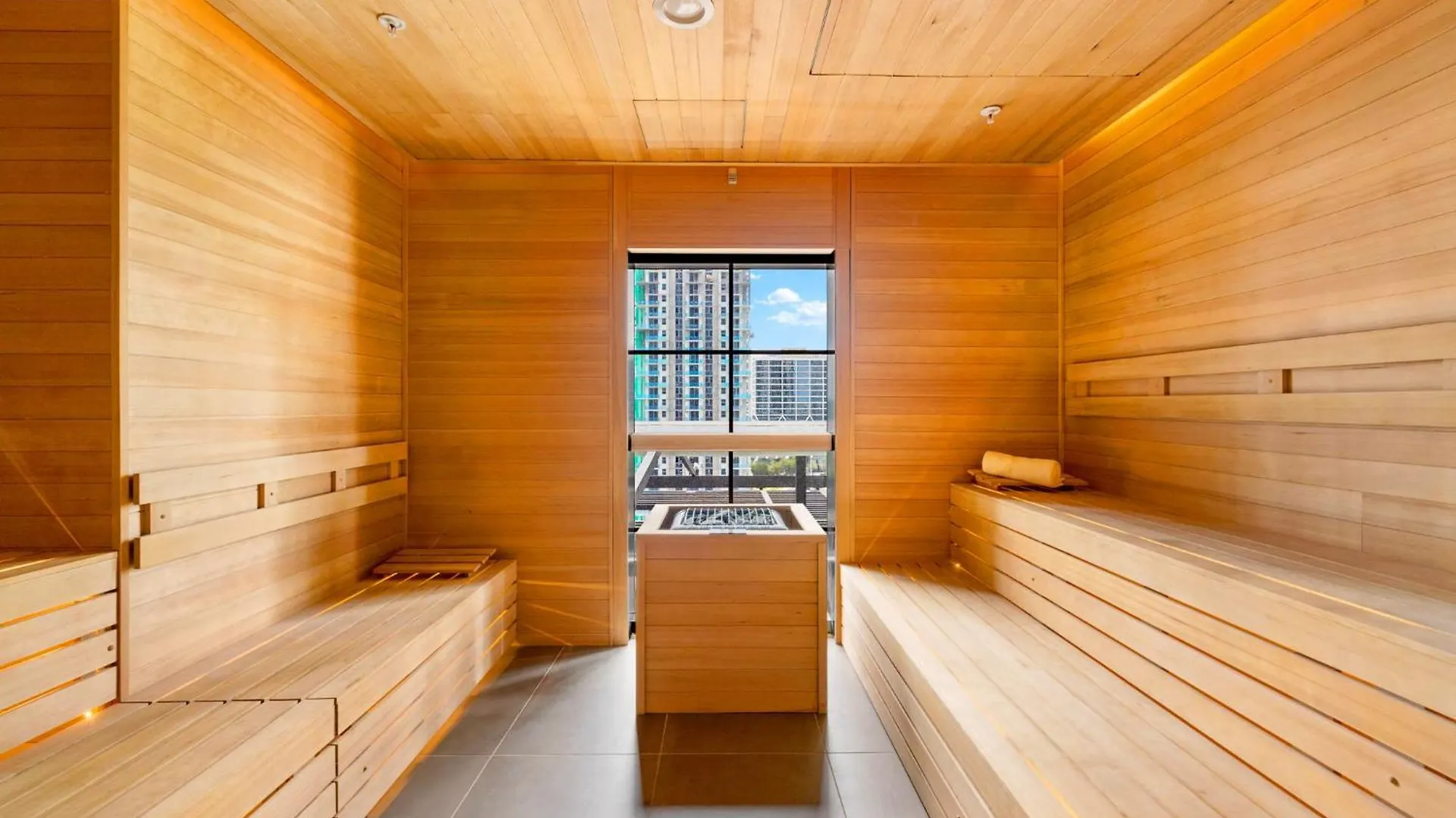 Apartment Ph 49 Floor Luxury W Free Parking *