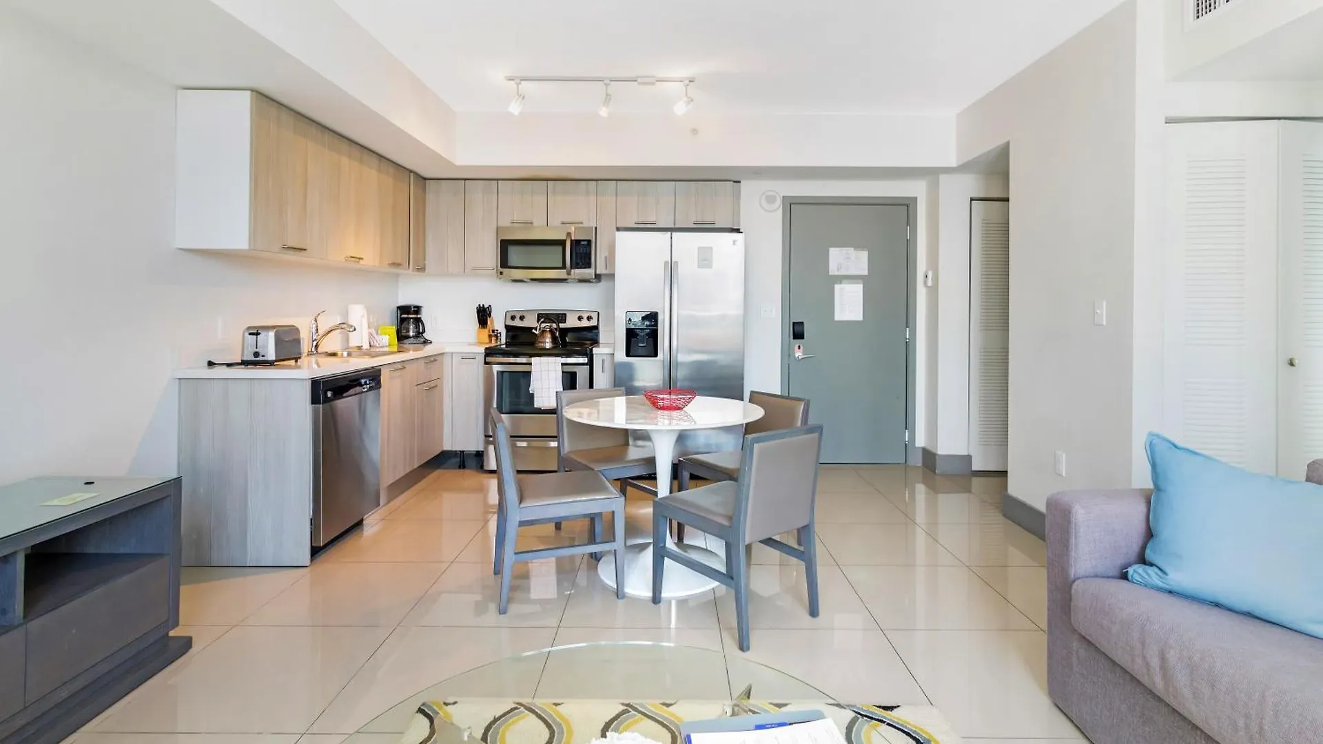 Roami At Habitat Brickell Apart Otel Miami