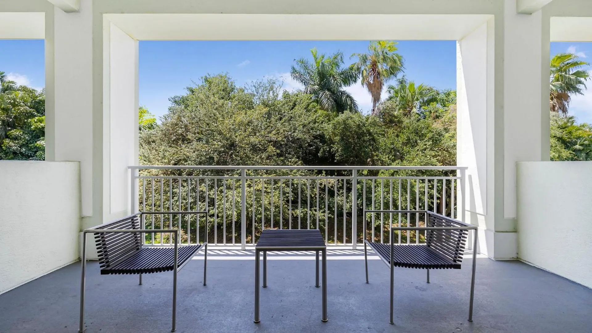 Exclusive Doral With Luxury Amenities