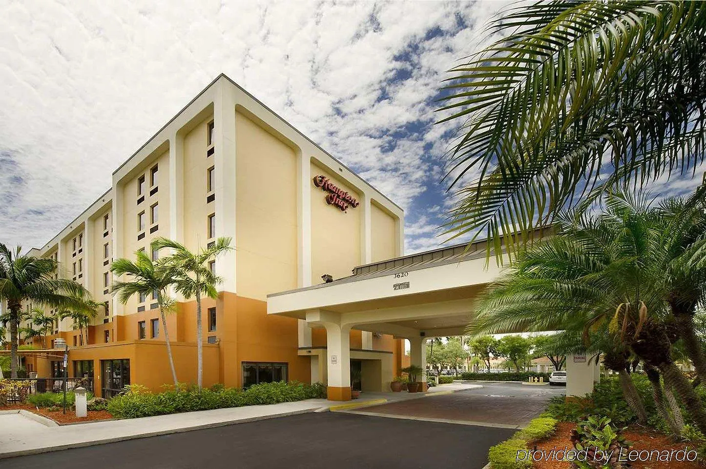 Hampton Miami-airport West