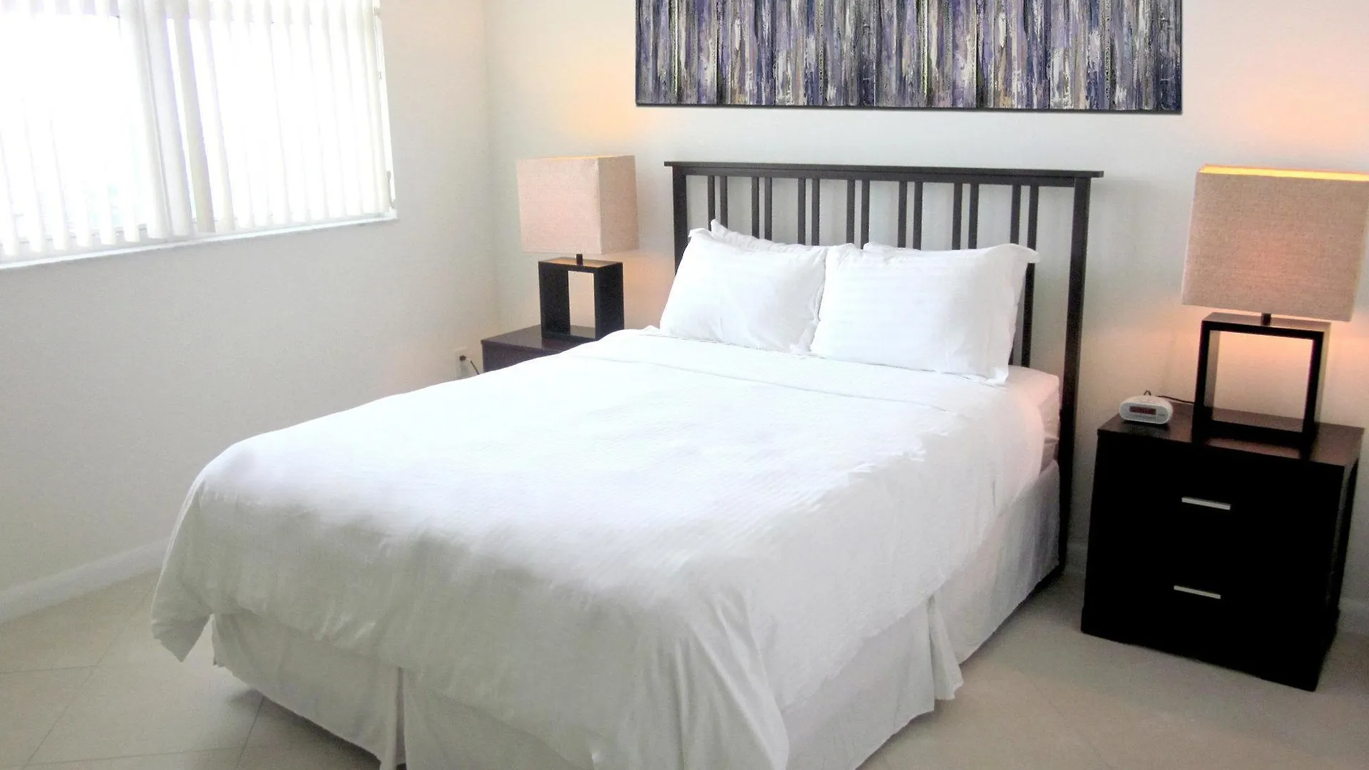 Churchill Brickell - One Broadway 4*