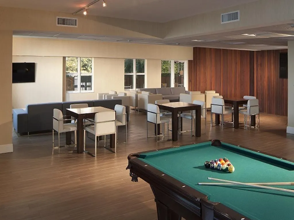 Global Luxury At One Broadway Apartment Miami