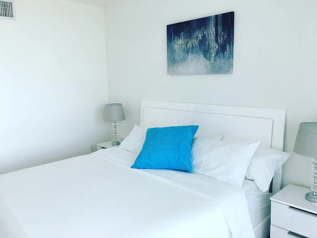 아파트 Starlight Suites *