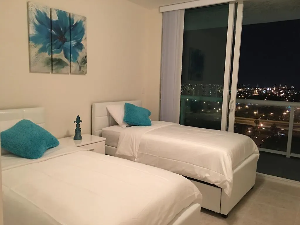 Starlight Suites Апартаменты