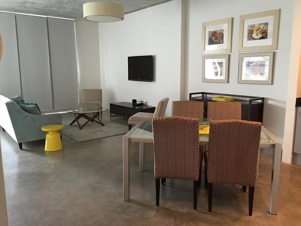 Real Living Apartman Miami